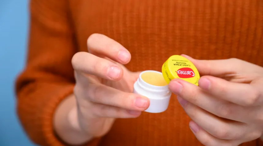 Is Carmex Good For Cold Sores